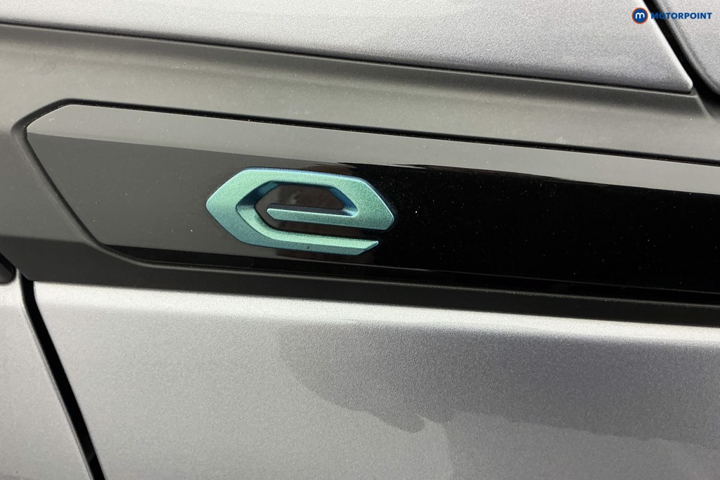 Peugeot 2008 Gt Premium Automatic Electric SUV - Stock Number (1664160) - 32nd supplementary image