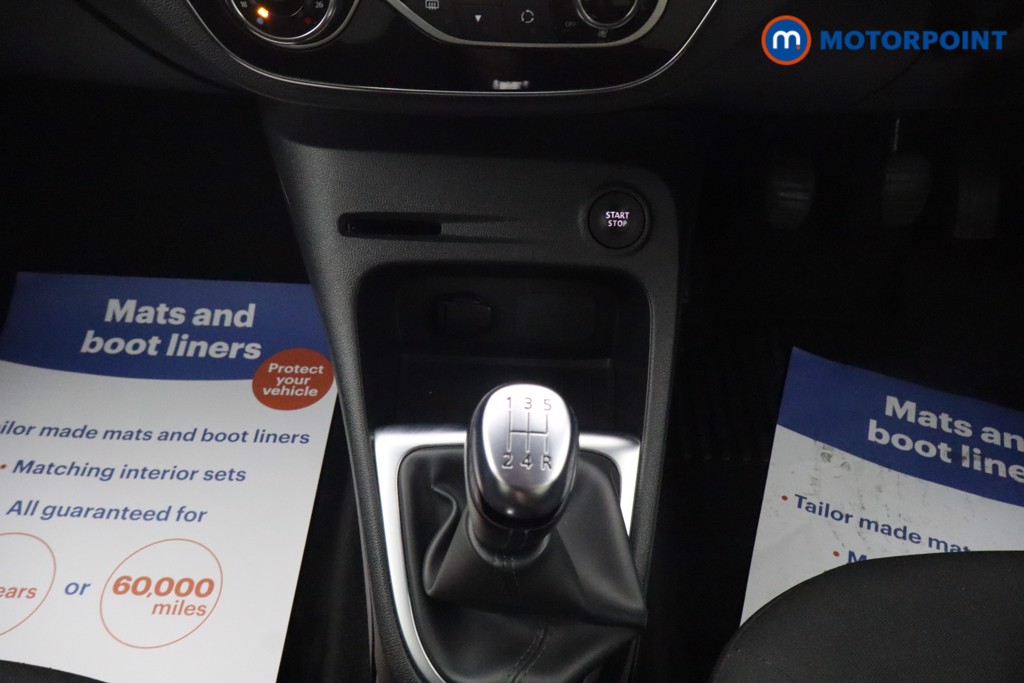 Renault Captur Iconic Manual Petrol SUV - Stock Number (1664435) - 5th supplementary image