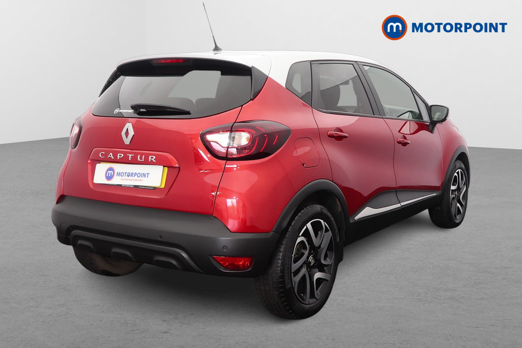 Renault Captur Iconic Manual Petrol SUV - Stock Number (1664435) - Drivers side rear corner