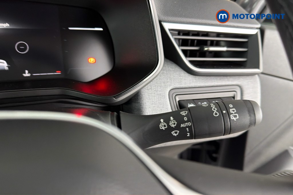 Renault Clio Evolution Manual Petrol Hatchback - Stock Number (1665116) - 7th supplementary image