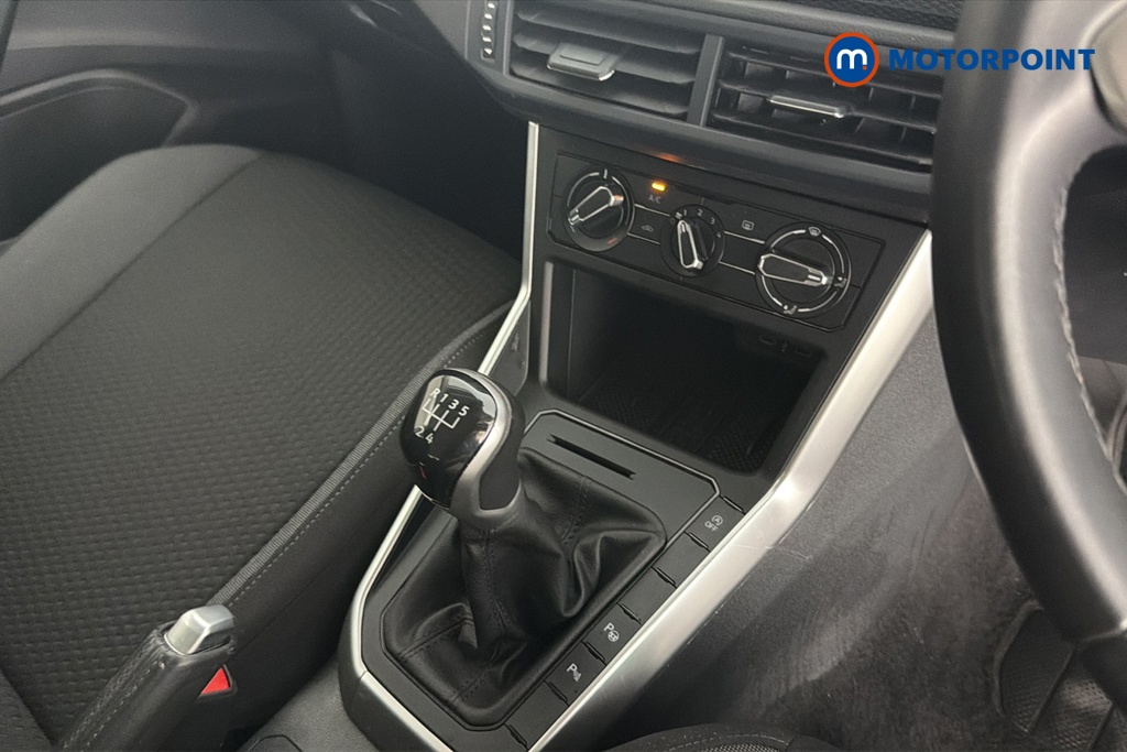 Volkswagen Taigo Life Manual Petrol SUV - Stock Number (1665176) - 15th supplementary image