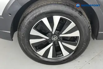 Volkswagen Taigo Life Manual Petrol SUV - Stock Number (1665176) - 46th supplementary image