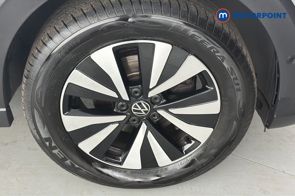 Volkswagen Taigo Life Manual Petrol SUV - Stock Number (1665176) - 47th supplementary image