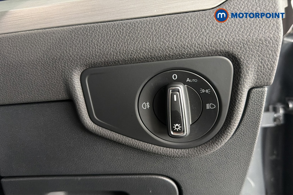 Volkswagen Touran Match Manual Petrol People Carrier - Stock Number (1665410) - 11th supplementary image