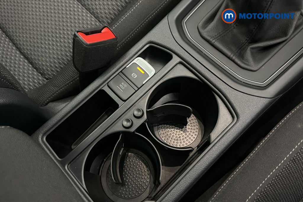 Volkswagen Touran Match Manual Petrol People Carrier - Stock Number (1665410) - 16th supplementary image