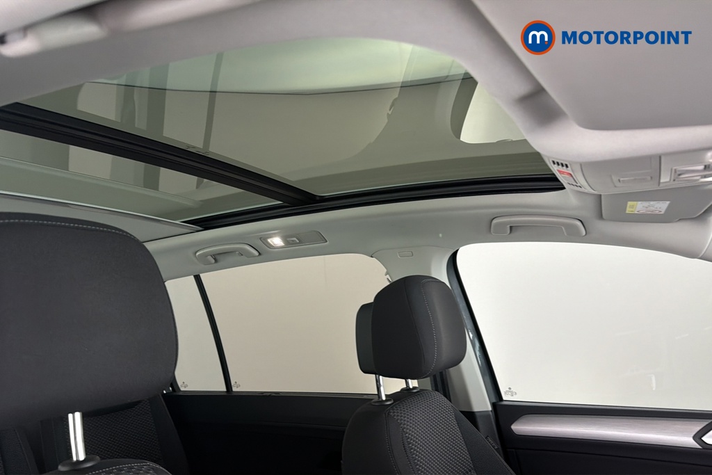 Volkswagen Touran Match Manual Petrol People Carrier - Stock Number (1665410) - 20th supplementary image