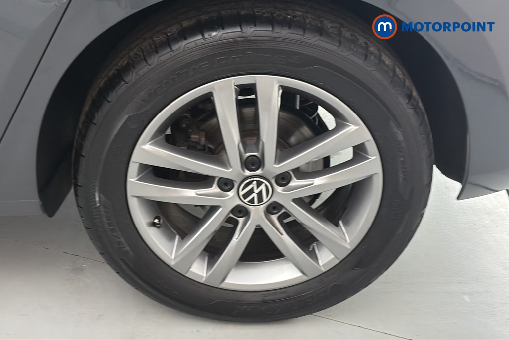 Volkswagen Touran Match Manual Petrol People Carrier - Stock Number (1665410) - 45th supplementary image