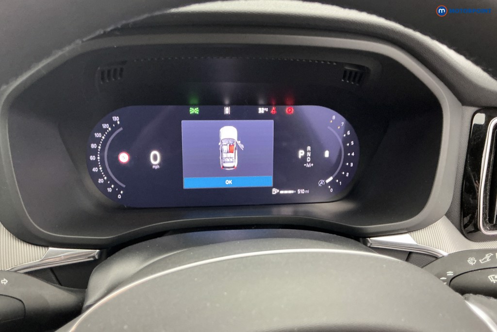 Volvo Xc60 Plus Automatic Petrol SUV - Stock Number (1665426) - 7th supplementary image