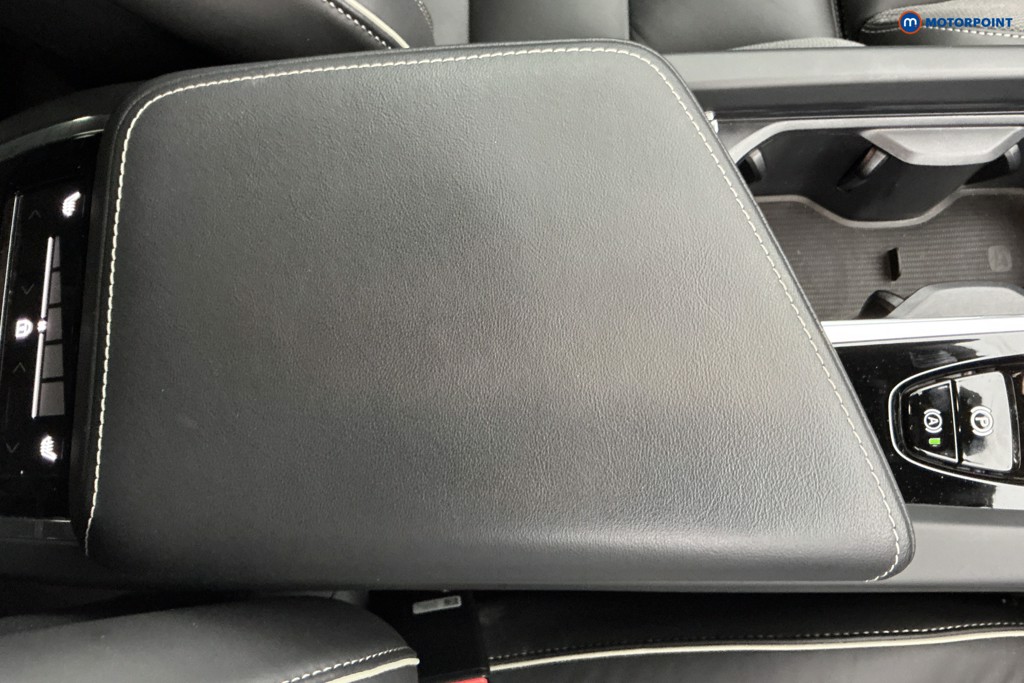 Volvo Xc60 Plus Automatic Petrol SUV - Stock Number (1665426) - 13th supplementary image