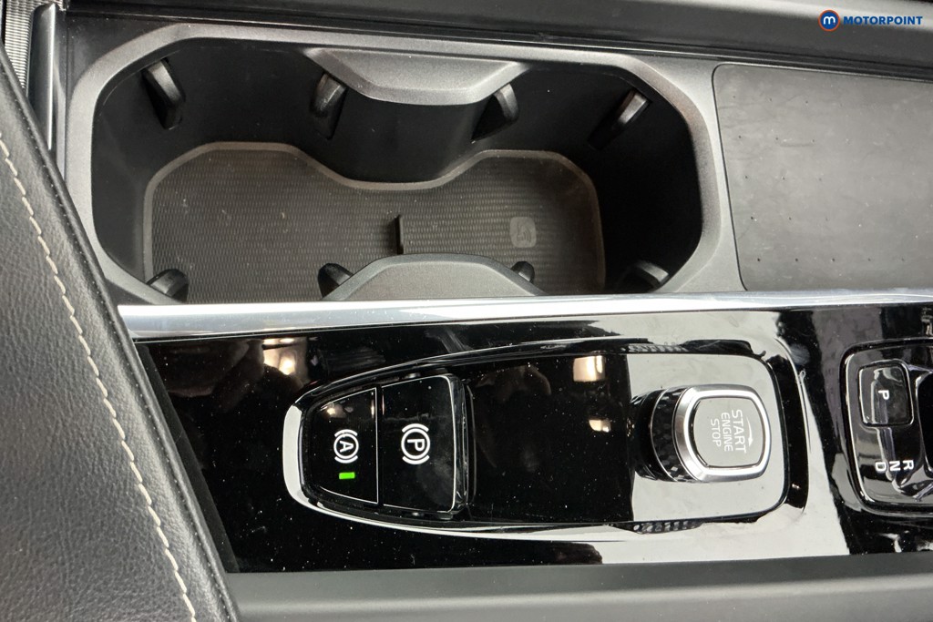 Volvo Xc60 Plus Automatic Petrol SUV - Stock Number (1665426) - 14th supplementary image