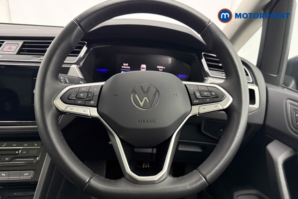 Volkswagen Touran Match Automatic Petrol People Carrier - Stock Number (1666019) - 5th supplementary image