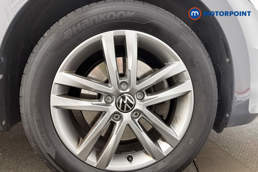 Volkswagen Touran Match Automatic Petrol People Carrier - Stock Number (1666019) - 12th supplementary image