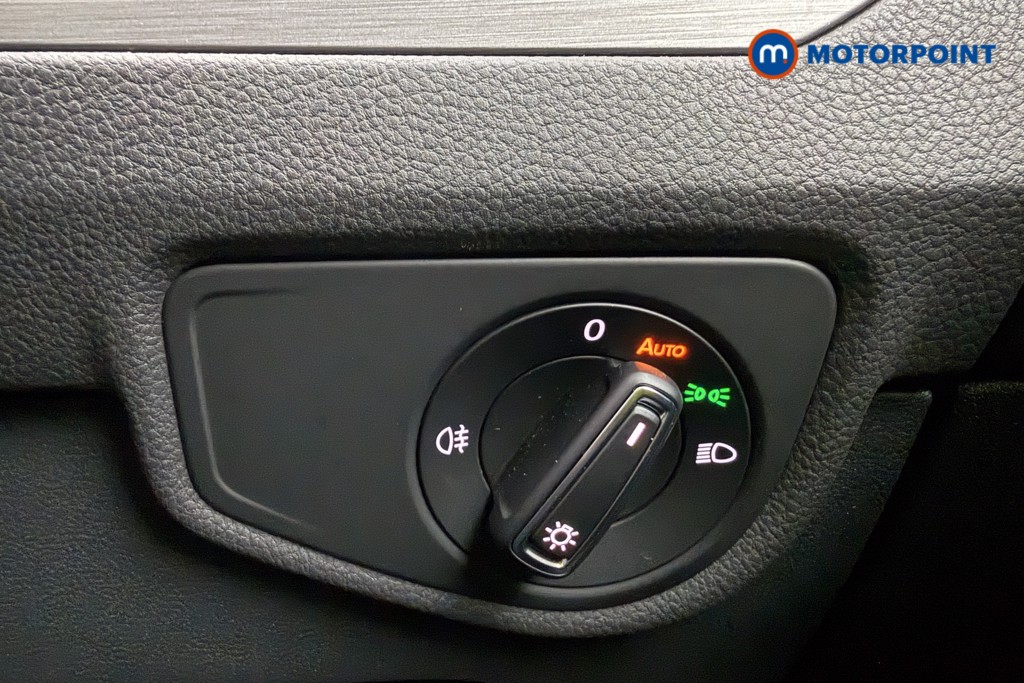 Volkswagen Touran Match Automatic Petrol People Carrier - Stock Number (1666019) - 17th supplementary image