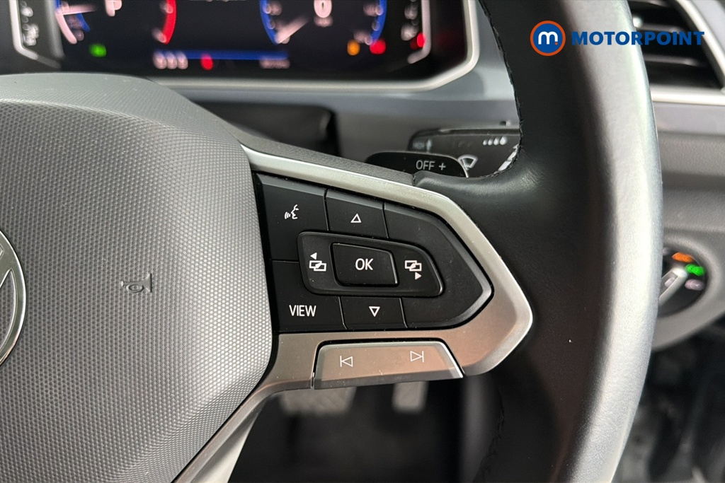 Volkswagen T-Roc Style Automatic Petrol SUV - Stock Number (1666357) - 3rd supplementary image