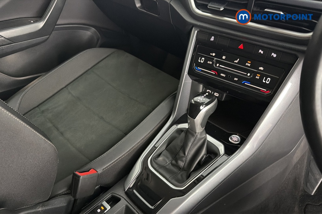 Volkswagen T-Roc Style Automatic Petrol SUV - Stock Number (1666357) - 15th supplementary image