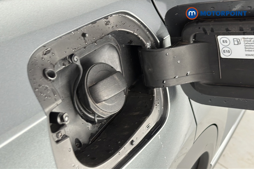Volkswagen T-Roc Style Automatic Petrol SUV - Stock Number (1666357) - 41st supplementary image