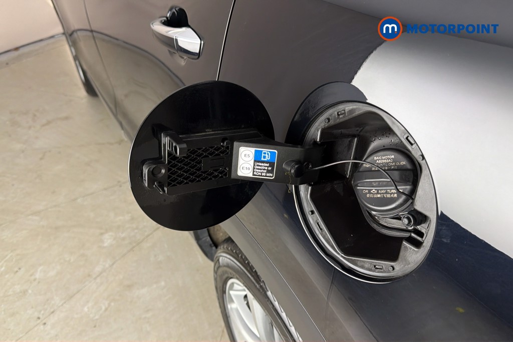 Mg Motor Uk HS Exclusive Manual Petrol SUV - Stock Number (1666427) - 41st supplementary image