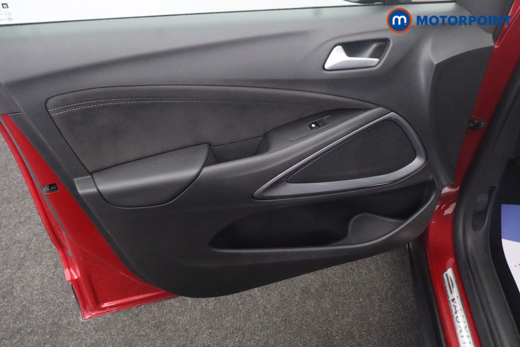 Vauxhall Crossland Ultimate Manual Petrol SUV - Stock Number (1666488) - 30th supplementary image