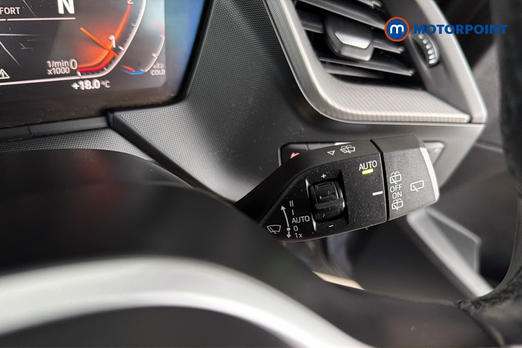 BMW 1 Series M Sport Manual Diesel Hatchback - Stock Number (1666502) - 7th supplementary image