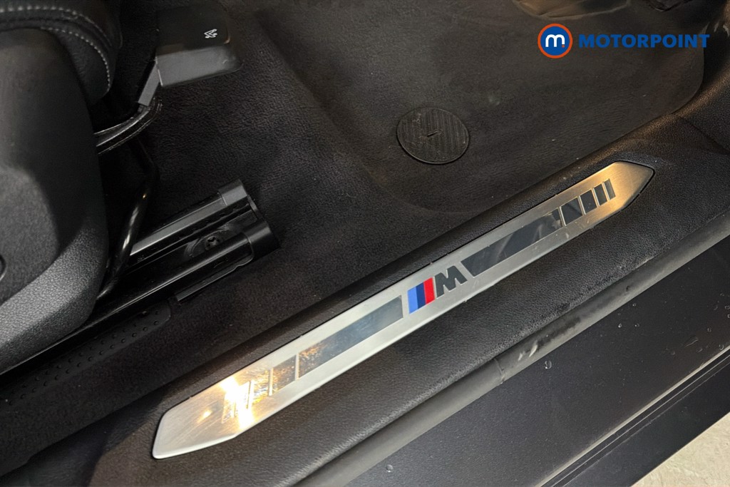 BMW 1 Series M Sport Manual Diesel Hatchback - Stock Number (1666502) - 21st supplementary image