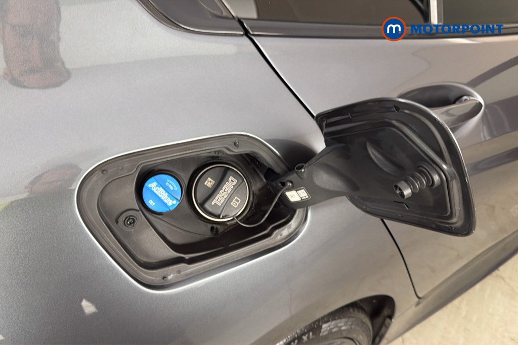 BMW 1 Series M Sport Manual Diesel Hatchback - Stock Number (1666502) - 41st supplementary image