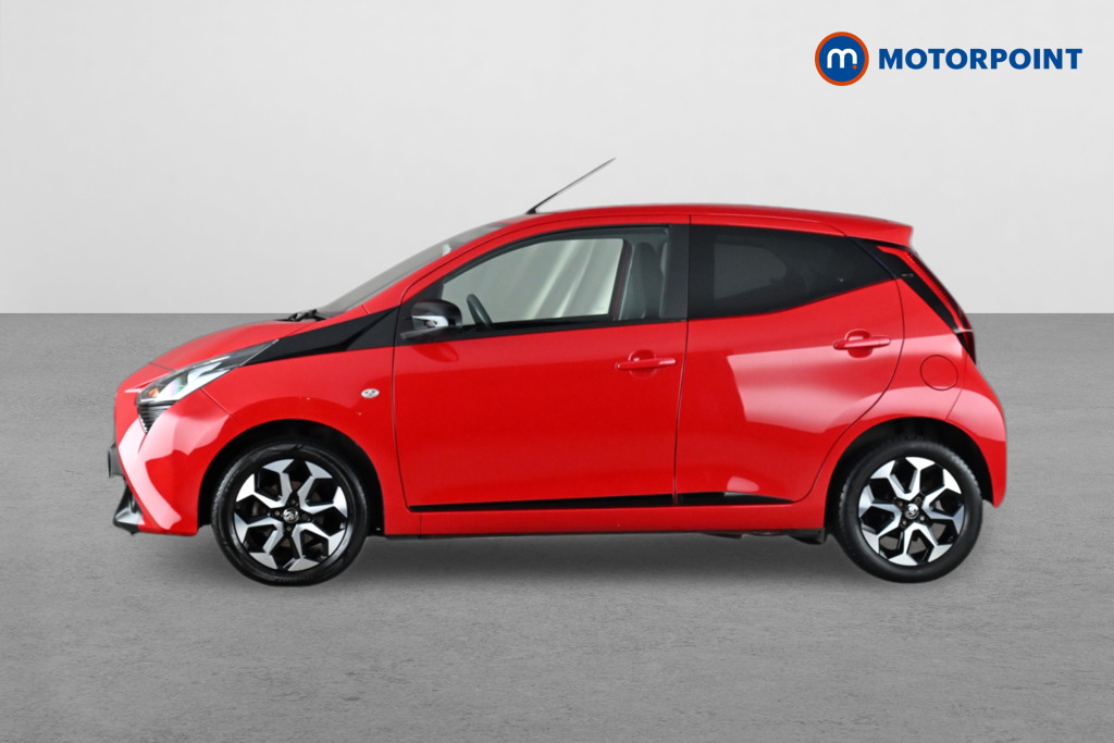 Toyota Aygo X-Trend Manual Petrol Hatchback - Stock Number (1667245) - Passenger side