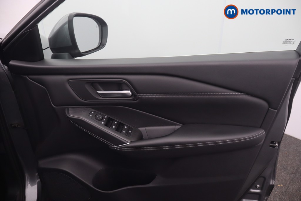 Nissan Qashqai N-Connecta Automatic Petrol-Electric Hybrid SUV - Stock Number (1667338) - 10th supplementary image