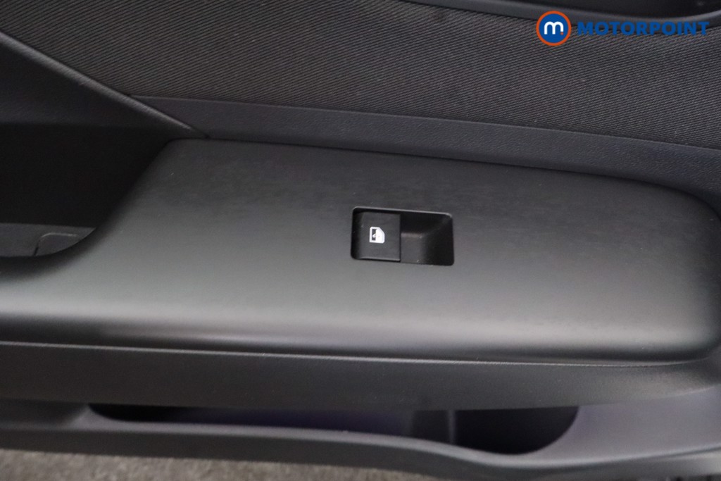 Hyundai Kona N Line Automatic Petrol-Electric Hybrid SUV - Stock Number (1667360) - 39th supplementary image