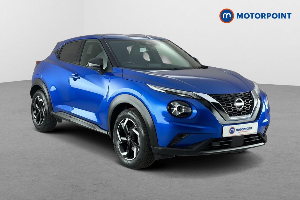 Nissan Juke N-Connecta Automatic Petrol SUV - Stock Number (1667574) - Drivers side front corner