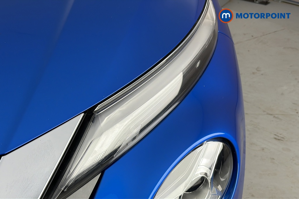 Nissan Juke N-Connecta Automatic Petrol SUV - Stock Number (1667574) - 42nd supplementary image