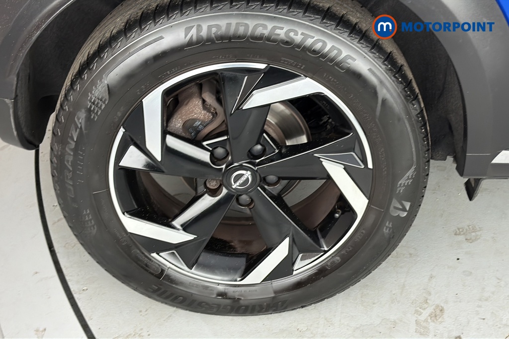Nissan Juke N-Connecta Automatic Petrol SUV - Stock Number (1667574) - 46th supplementary image