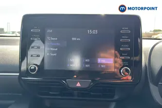 Toyota Yaris Icon Automatic Petrol-Electric Hybrid Hatchback - Stock Number (1667736) - 8th supplementary image