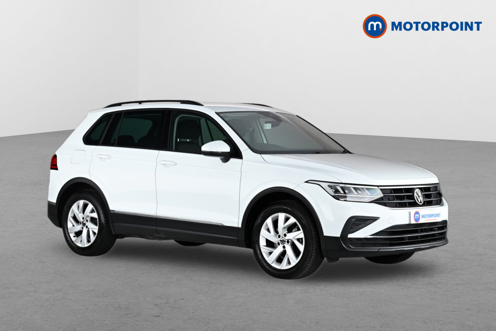 Volkswagen Tiguan Life Automatic Diesel SUV - Stock Number (1667810) - Drivers side front corner