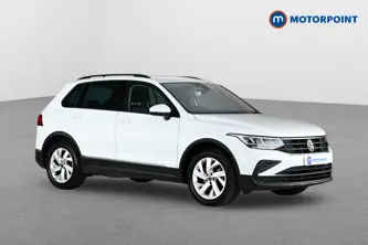 Volkswagen Tiguan Life Automatic Diesel SUV - Stock Number (1667810) - Drivers side front corner