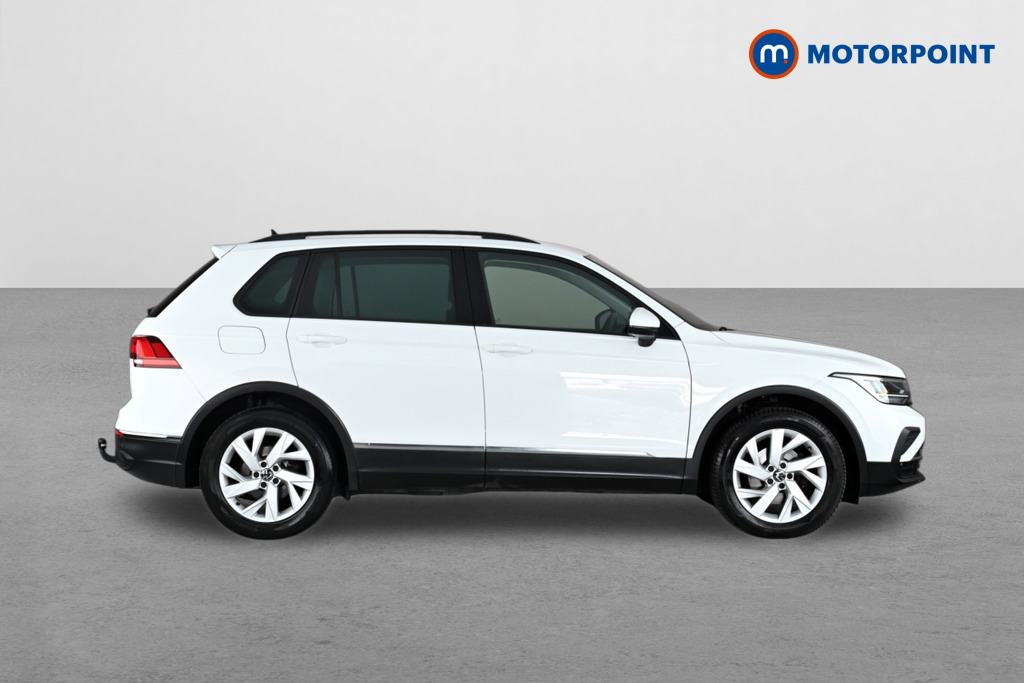 Volkswagen Tiguan Life Automatic Diesel SUV - Stock Number (1667810) - Drivers side
