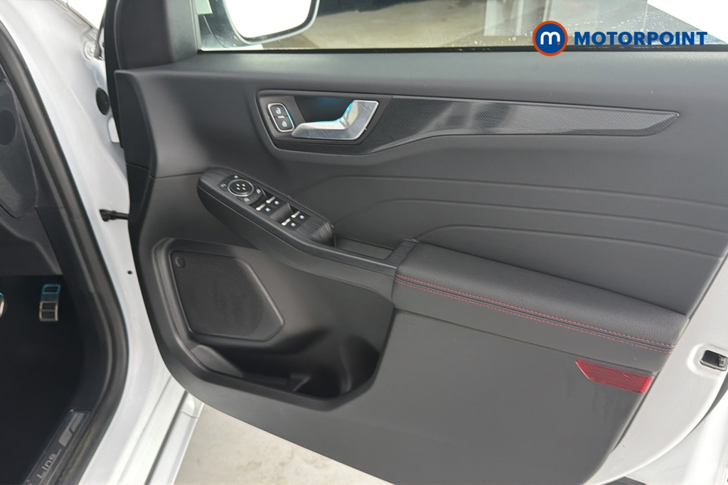 Ford Kuga St-Line Edition Automatic Petrol-Electric Hybrid SUV - Stock Number (1667815) - 18th supplementary image
