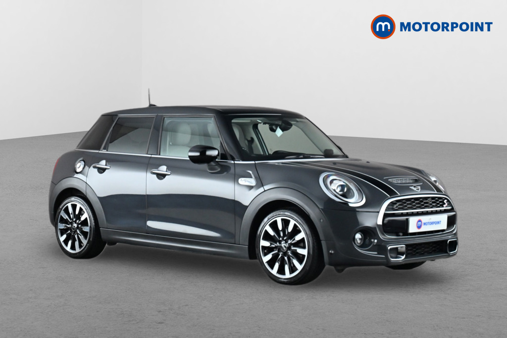 Mini Hatchback Cooper S Exclusive Automatic Petrol Hatchback - Stock Number (1667884) - Drivers side front corner