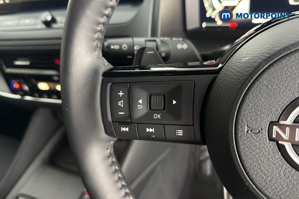 Nissan Qashqai Tekna Automatic Petrol SUV - Stock Number (1668023) - 4th supplementary image
