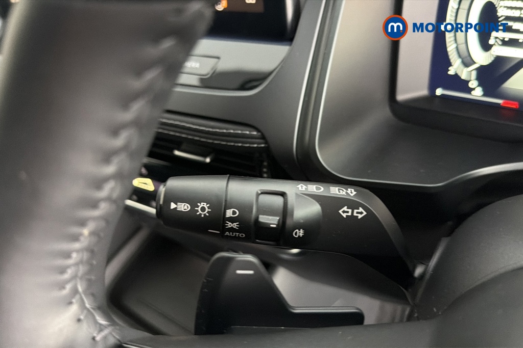 Nissan Qashqai Tekna Automatic Petrol SUV - Stock Number (1668023) - 5th supplementary image