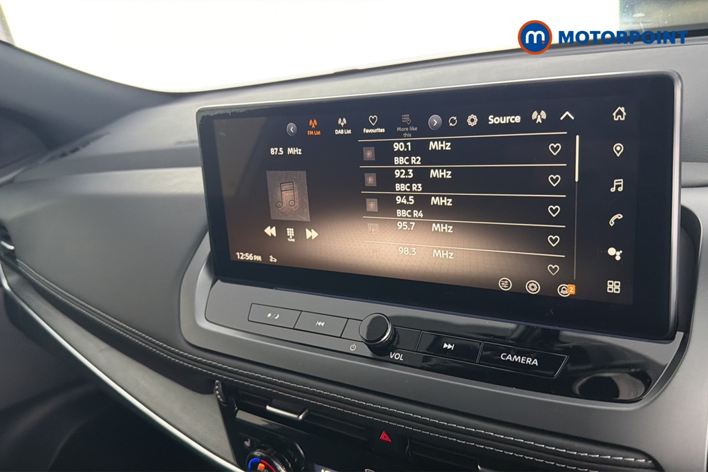 Nissan Qashqai Tekna Automatic Petrol SUV - Stock Number (1668023) - 8th supplementary image