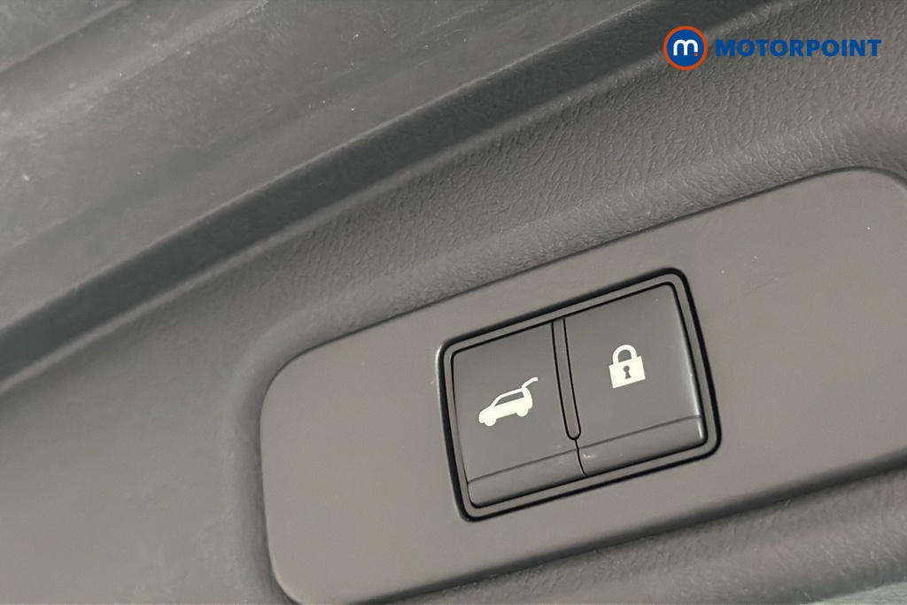 Nissan Qashqai Tekna Automatic Petrol SUV - Stock Number (1668023) - 35th supplementary image