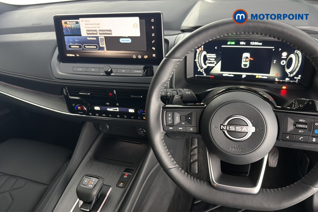 Nissan Qashqai Tekna Automatic Petrol SUV - Stock Number (1668023) - 1st supplementary image
