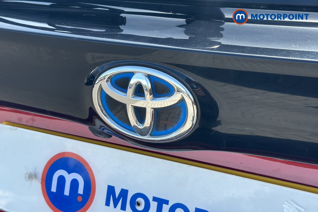 Toyota Yaris Design Automatic Petrol-Electric Hybrid Hatchback - Stock Number (1668301) - 995th supplementary image