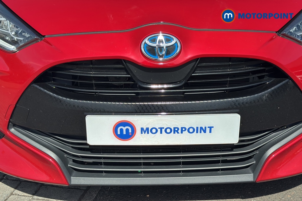 Toyota Yaris Design Automatic Petrol-Electric Hybrid Hatchback - Stock Number (1668301) - 43rd supplementary image
