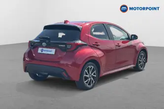 Toyota Yaris Design Automatic Petrol-Electric Hybrid Hatchback - Stock Number (1668301) - Passenger side rear corner