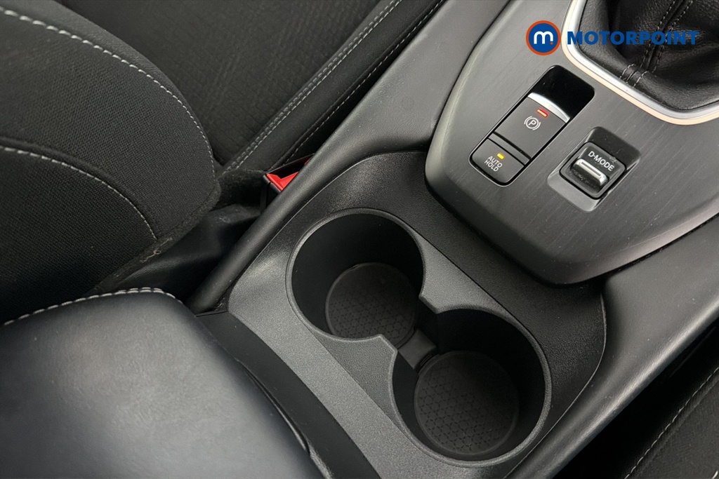 Nissan Qashqai N-Connecta Manual Petrol SUV - Stock Number (1668391) - 16th supplementary image