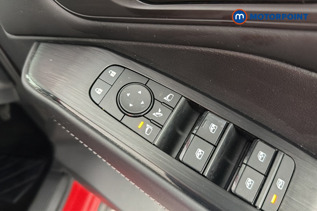 Nissan Qashqai N-Connecta Manual Petrol SUV - Stock Number (1668391) - 19th supplementary image