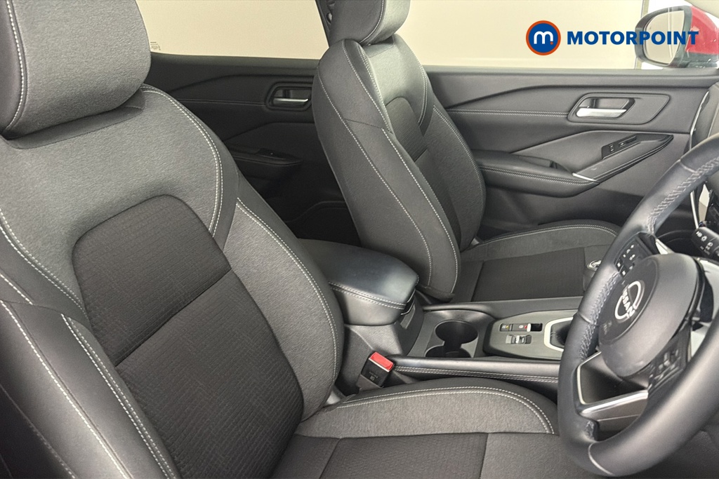 Nissan Qashqai N-Connecta Manual Petrol SUV - Stock Number (1668391) - 22nd supplementary image