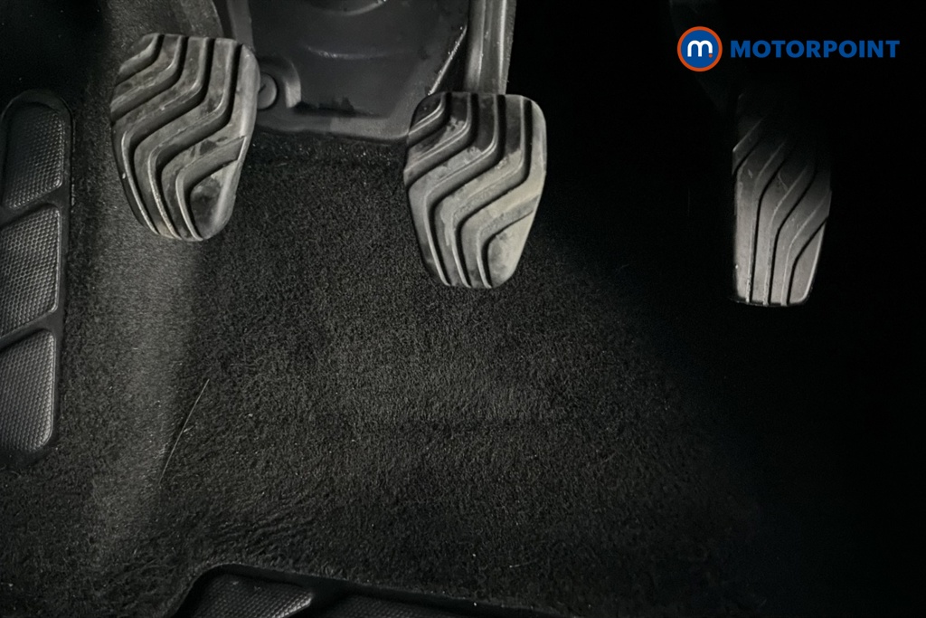 Nissan Qashqai N-Connecta Manual Petrol SUV - Stock Number (1668391) - 24th supplementary image