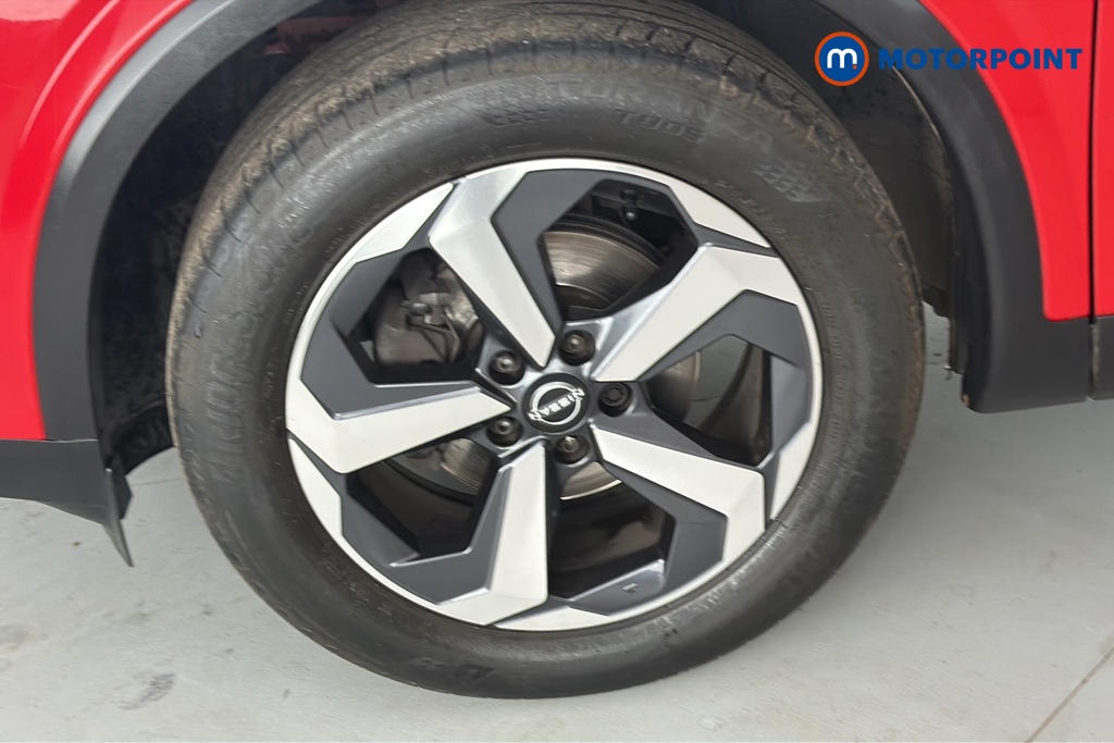 Nissan Qashqai N-Connecta Manual Petrol SUV - Stock Number (1668391) - 44th supplementary image